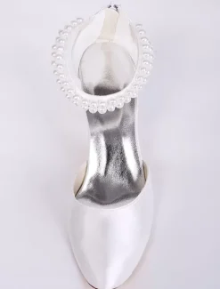 Chaussures de mariée talon bas bout pointu boucle réglable