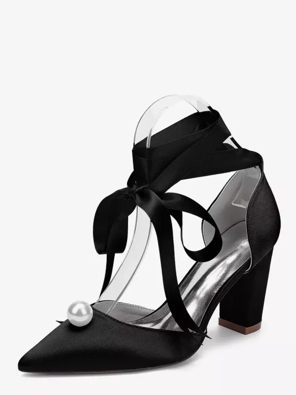Chaussures de mariée à talons épais en satin bout pointu perles et lacets