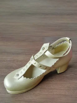 Chaussures gothiques Lolita Escarpins Lolita à talons épais en cuir PU avec rivets lavande