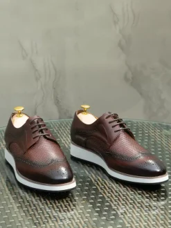 Chaussures Richelieu pour hommes bout rond en cuir véritable à lacets.