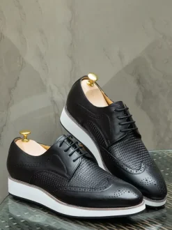 Chaussures Richelieu pour hommes bout rond en cuir véritable à lacets.