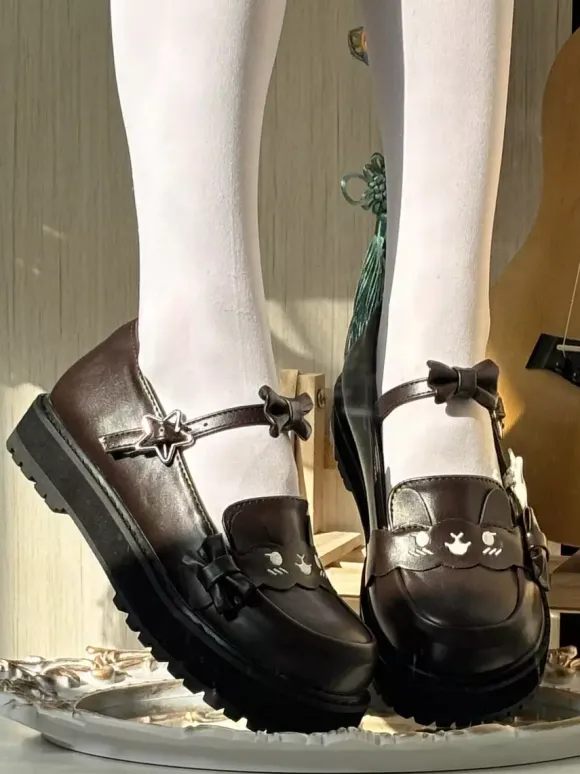 Chaussures Sweet Lolita noires à imprimé étoiles et n艙uds bout rond en cuir PU plates de haute qualité.