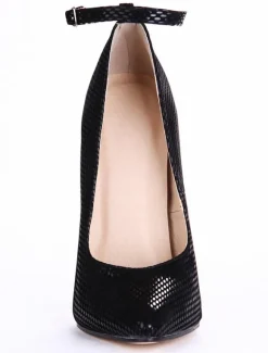 Chaussures à talon haut noires en Synthétique verni avec boucle