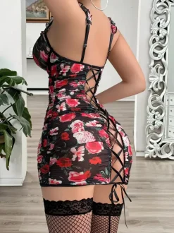 Chemise de nuit en dentelle noire à imprimé floral sans manches jupe crayon moulante lingerie