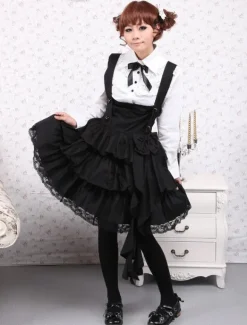 Chemise blanche en coton de manches longues et trousseau noir de Lolita en coton avec ride Déguisements Halloween