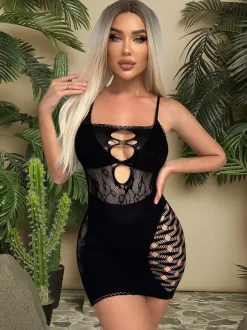 Chemise de nuit pour femme robe fourreau blanche en nylon extensible sans bretelles mini-robe lingerie sans bretelles en maille stretch décolletée