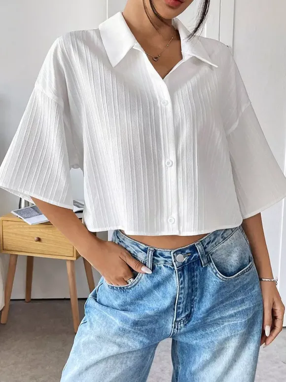 Chemisier blanc pour femme col rabattu boutons chics manches courtes
