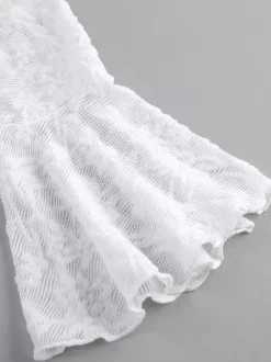 Chemisier en dentelle florale transparente pour femme - Haut blanc élégant à col en V et manches cloche - Collection Coquette Fairycore Printemps 2026