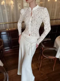 Chemisier en dentelle florale pour femme élégant boutonné - Col montant blanc coupe ajustée - Tenue de soirée printanière 2026