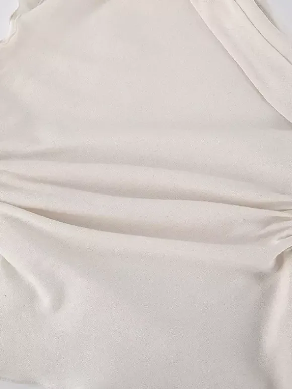 Chemisier asymétrique à une épaule sans manches pour femme froncé sur le côté et drapé.