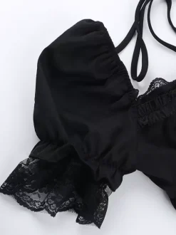 Chemisiers gothiques Lolita noirs à manches courtes et volants en dentelle haut Lolita en dentelle