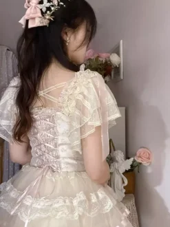 Chemisiers Lolita doux haut Lolita blanc à manches courtes n艙uds et volants chemise Lolita