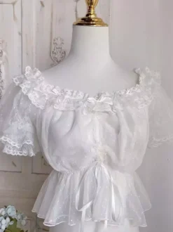 Chemisiers Lolita doux blancs à manches courtes et volants n艙uds haut Lolita en dentelle