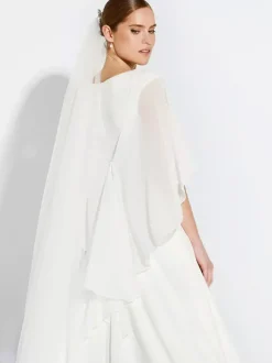 Châles blancs à manches mi-longues en mousseline de soie pour mariée
