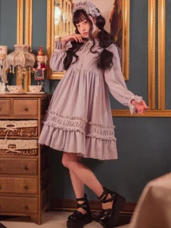 Classique Lolita Une Pièce Robe Couleur Unie à Manches Longues Vintage Déguisements Halloween