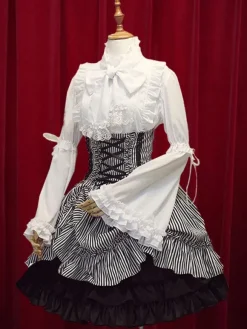 Classique taille haute Jupe Lolita noire élégante luxueuse excellente en coton avec rayure et noeuds Déguisements