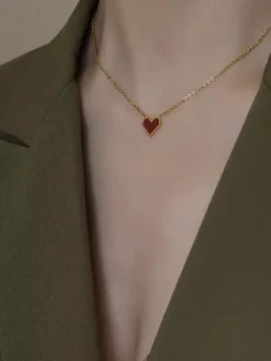 Collier pendentif coeur rouge pour femme 2026