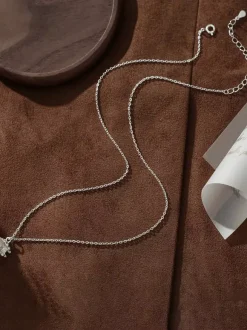 Collier pendentif coquillage argenté perle incrustée et petit zircon bijou délicat pour tous les jours