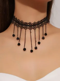 Collier ras du cou à pompons en dentelle noire et perles de cristal noir style gothique vintage. Bijou de cou