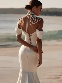 Colliers de mariage Ivoire Ivoire Rond Brillant Chaîne superposée Imitation Perle 16 pouces sous Collier de mariage