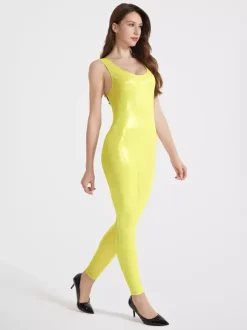 Combinaison de sport brillante à bretelles pour femme sexy pour le yoga effet latex haute élasticité