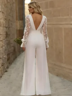 Combinaison de mariée en dentelle plissée longueur au sol col en V manches longues taille naturelle blanche