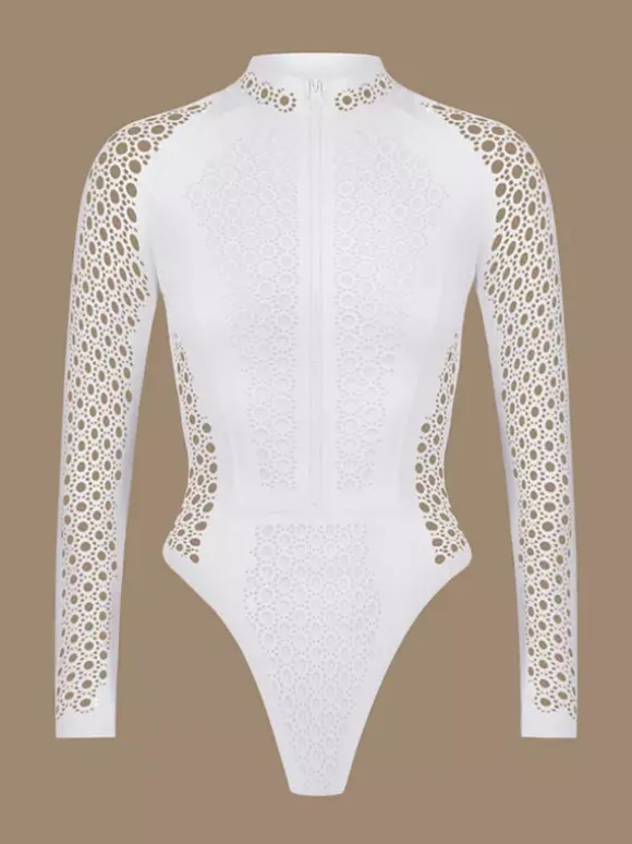 Combinaison de surf blanche zippée à manches longues en maille pour l'été 2026