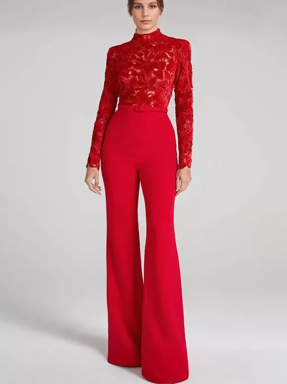 Combinaison rouge avec haut en dentelle col haut manches longues jambe évasée tenue de soirée semi-formelle pour femmes 2026