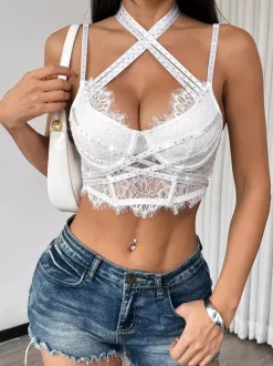 Corset bordeaux sexy sans manches à bretelles croisées en dentelle coupe ajustée décolleté plongeant