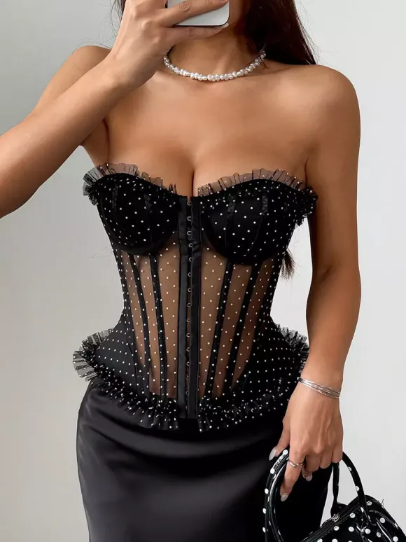 Corsets bordeaux chics sans manches et coupe ajustée en dentelle