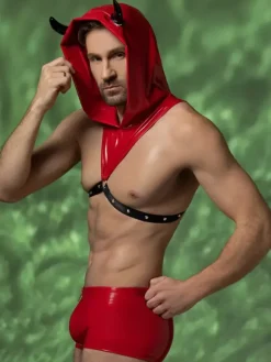 Costume de diable pour homme ensemble short et harnais à capuche en vinyle rouge tenue de cosplay pour Halloween et boîte de nuit