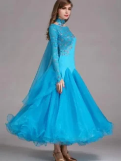 Costume de danse de salon danse robe bleu ciel clair Tulle un manchon Déguisements Halloween