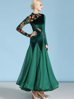 Costumes de danse de salon vert foncé pour femmes robe Sexy transparente en velours à col montant robe de danse à plusieurs niveaux
