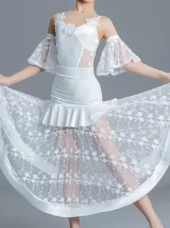 Costumes de danse de salon vert pour fille en lycra et élasthanne à volants