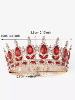 Couronnes et diadèmes rétro rouges style vintage en alliage et strass accessoire de princesse et de reine.