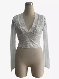 Crop top transparent en dentelle florale festonnée à col en V profond pour femme 2026