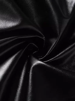 Crop top en similicuir pour femme - Haut noir sexy à manches courtes et col montant découpé - Tenue de club rave d'été 2026