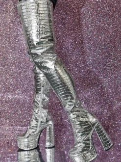 Cuissardes argentées à motif de pierre métallique  bottes à plateforme à talons épais