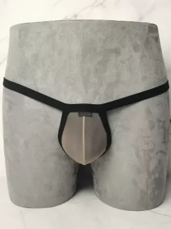Culotte string sexy en maille rouge transparente pour homme