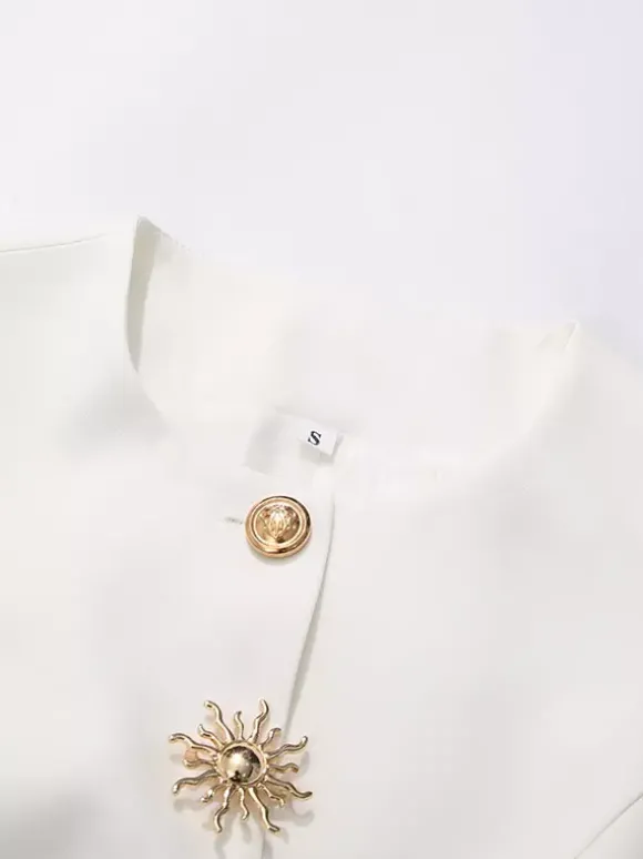 Débardeur blanc à col bijou et boutons chics pour femmes