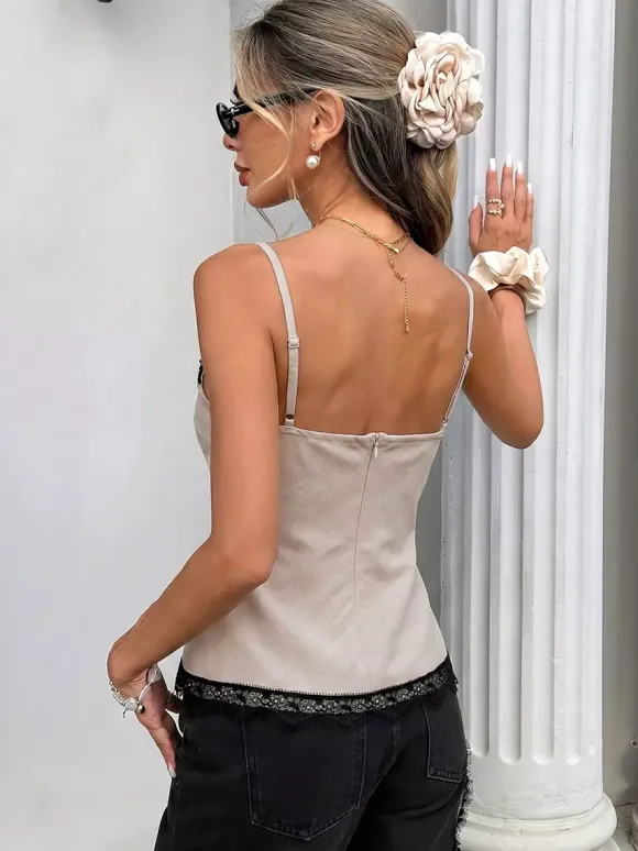 Débardeur marron clair à bretelles col montant asymétrique et sexy pour femme