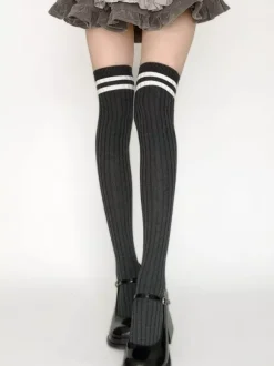 Doux Lolita Stocking deux chaussettes hautes de coton de rayure de tonalité Déguisements Halloween