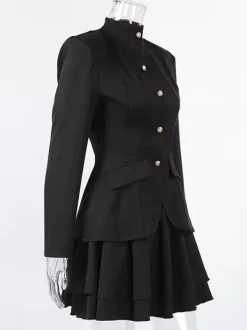Ensemble blazer et jupe d'inspiration militaire pour femme tenue chic deux pièces - Noir vintage col montant coupe ajustée - Tenue de soirée printemps 2026