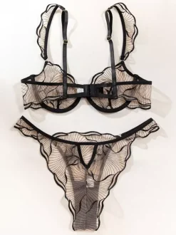 Ensemble de lingerie 2 pièces noir avec soutien-gorge et culotte transparents en dentelle