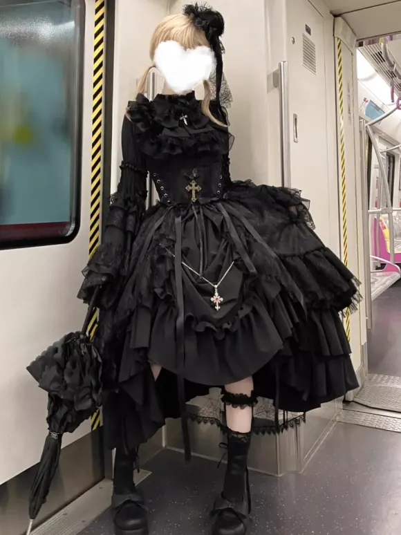 Ensemble de robes gothiques lolita noires à lacets manches longues et volants