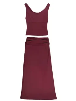 Ensemble deux pièces bordeaux chic pour rendez-vous : jupe sans manches dos nu à col en V