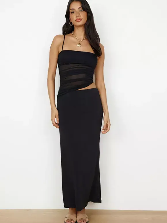 Ensemble deux pièces noir streetwear décontracté haut sans manches plissé à bretelles et col montant.