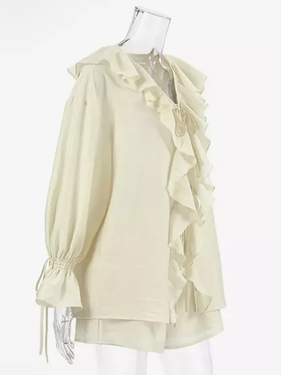 Ensemble deux pièces pour femme : chemise à volants et short - Crème style bohème manches évasées n艙ud sur le devant - Tenue de vacances d'été à la plage 2026