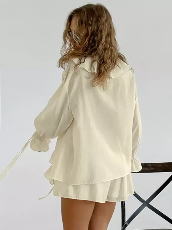 Ensemble deux pièces pour femme : chemise à volants et short - Crème style bohème manches évasées n艙ud sur le devant - Tenue de vacances d'été à la plage 2026