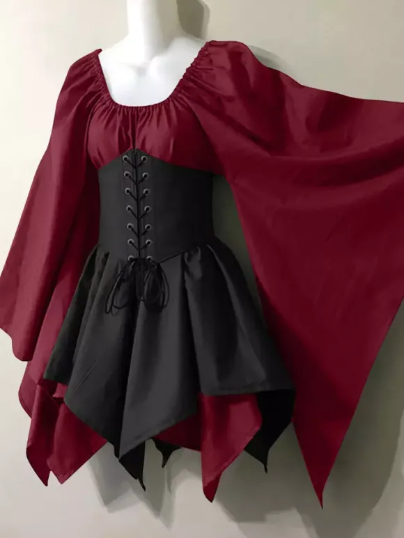 Ensemble jupe corset et chemise à manches évasées style gothique médiéval pour femme